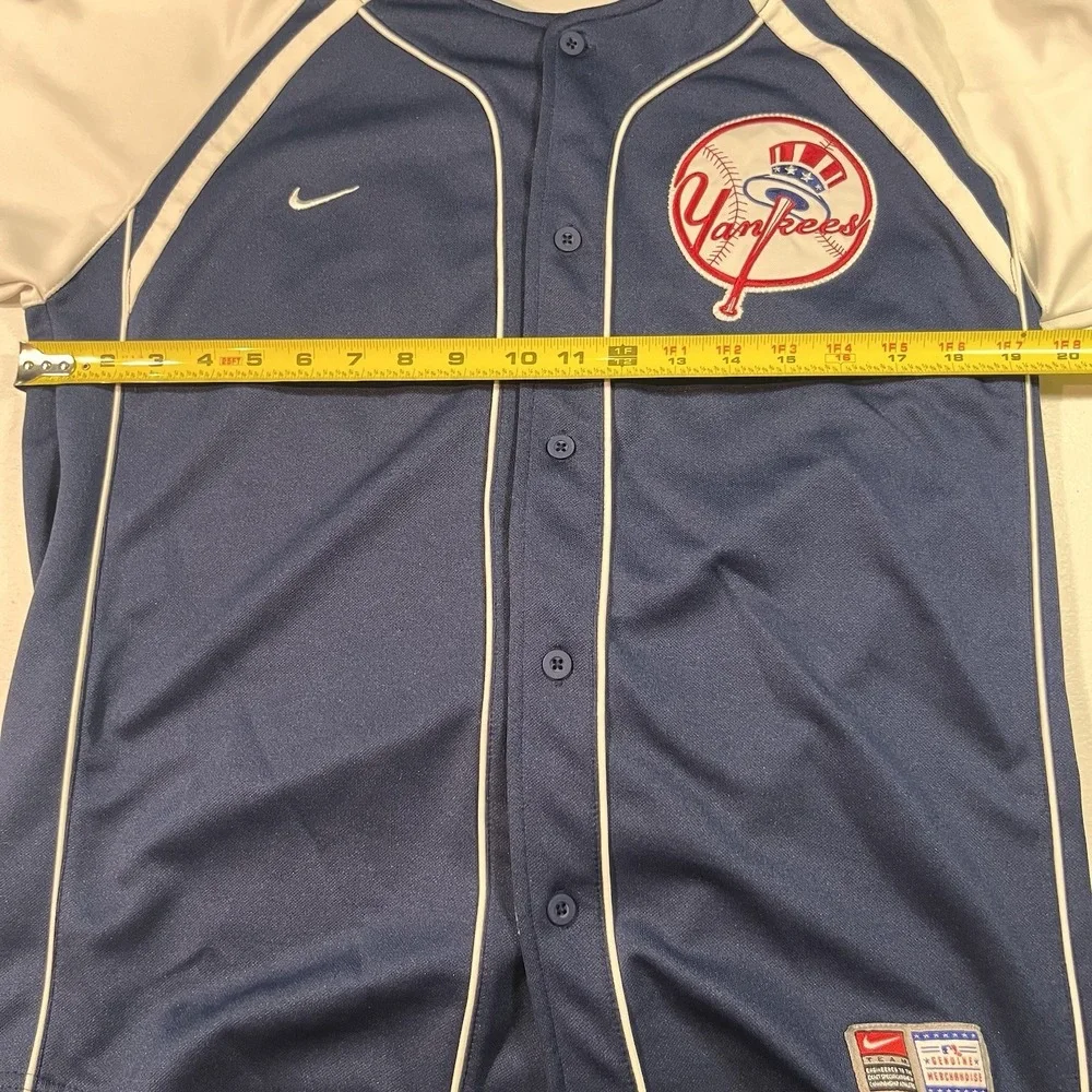 Nike Team Genuine Merchandise NY Yankees‎ Derek Jeter Jersey Size Large Stitched